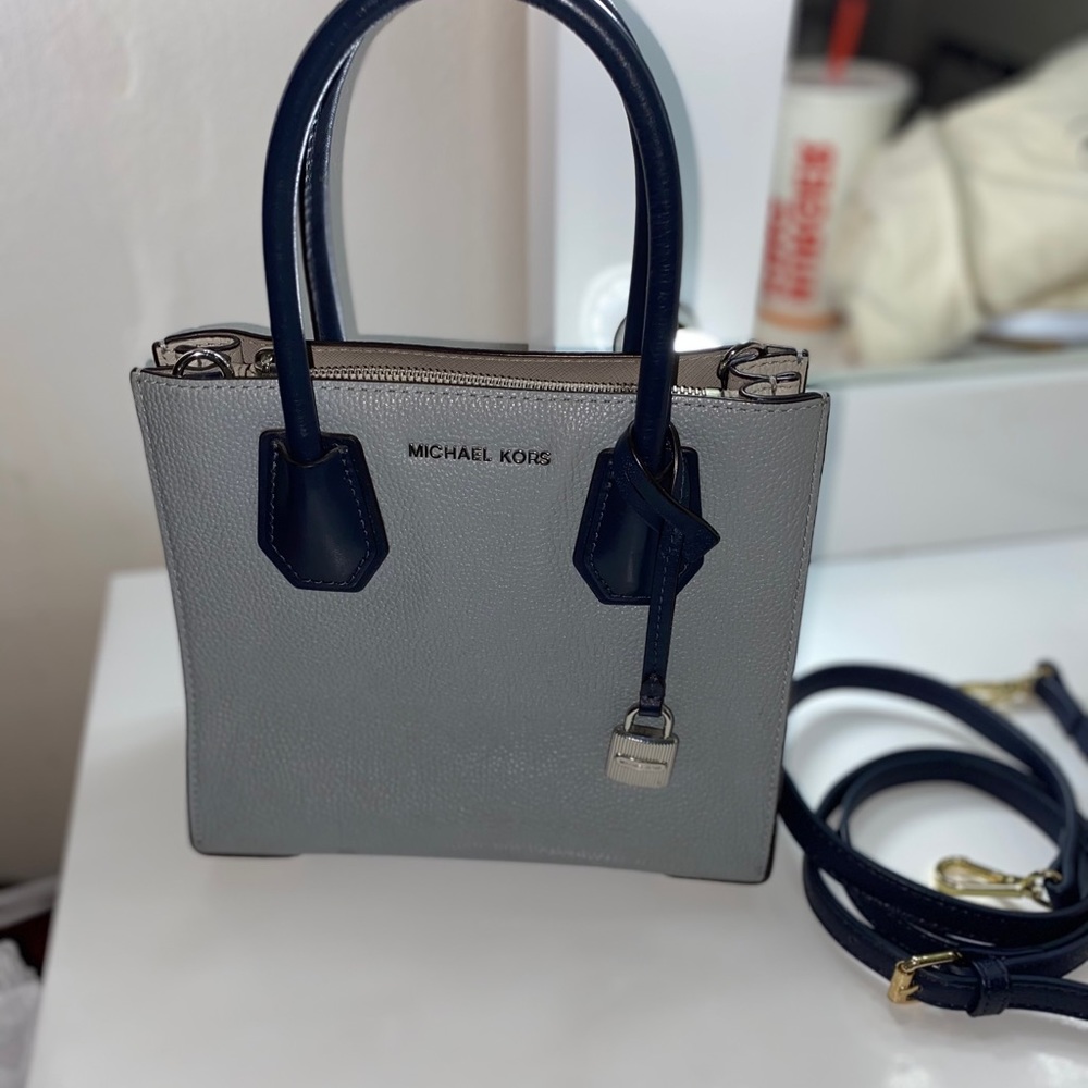 Mk small purse